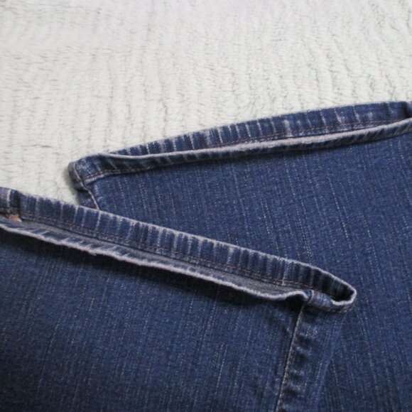 Levi's 512 Perfectly Shaping Boot Cut Jeans great condition size 16 - Picture 10 of 10